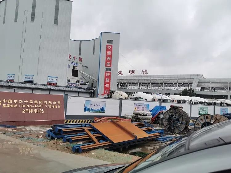 2019年7月11日，我司技術(shù)人員現(xiàn)場去客戶現(xiàn)場，售后處理鐵路橋梁預(yù)應(yīng)力自動張拉系統(tǒng)